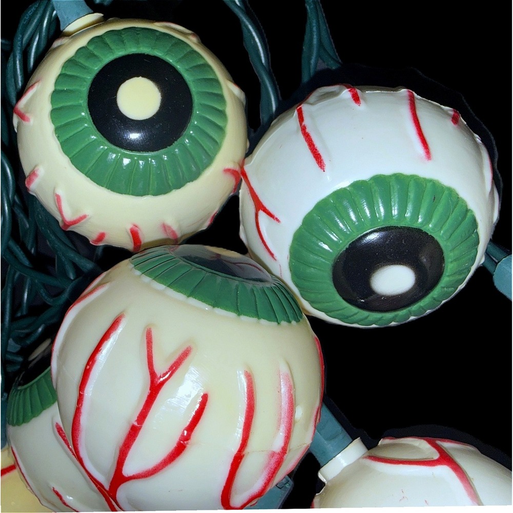 Vintage Y2k Green SPOOKY EYEBALLS Bloodshot Halloween Blow Mold 10ct Lights Work